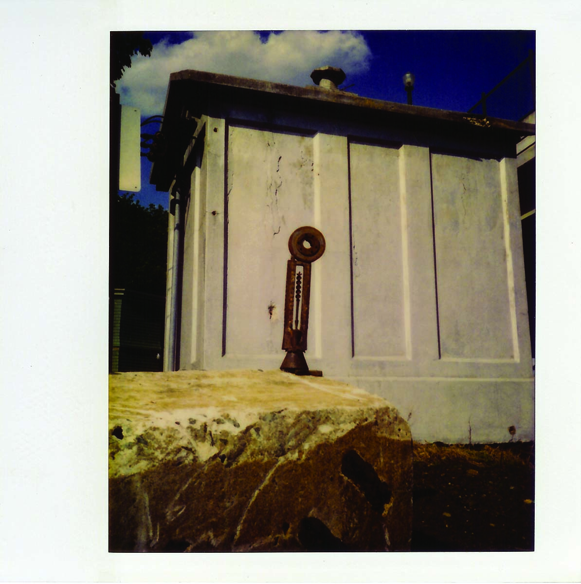 polaroid, photography, instant photography, sisi palmer, art, diary, blue, building